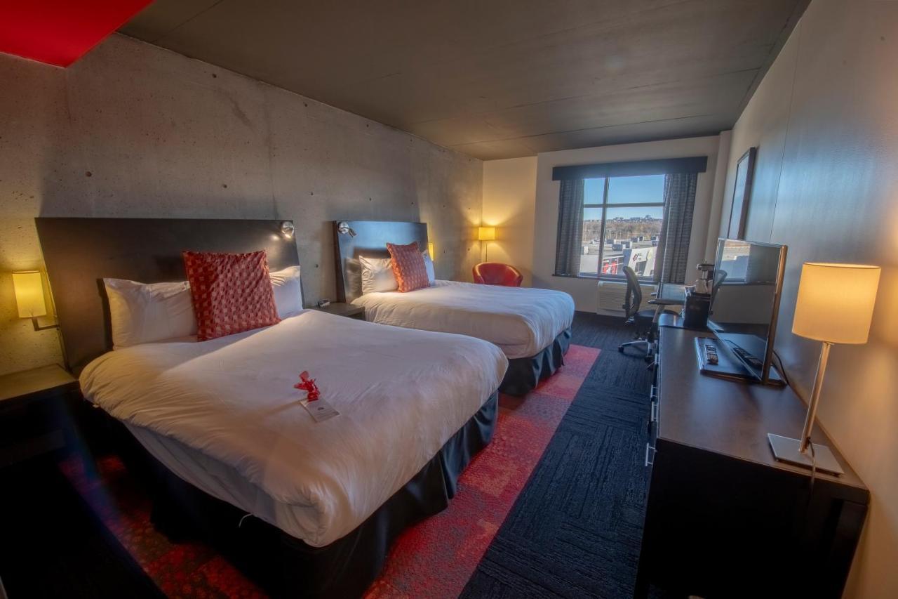 Grand Times Hotel - Aeroport De Quebec Екстер'єр фото