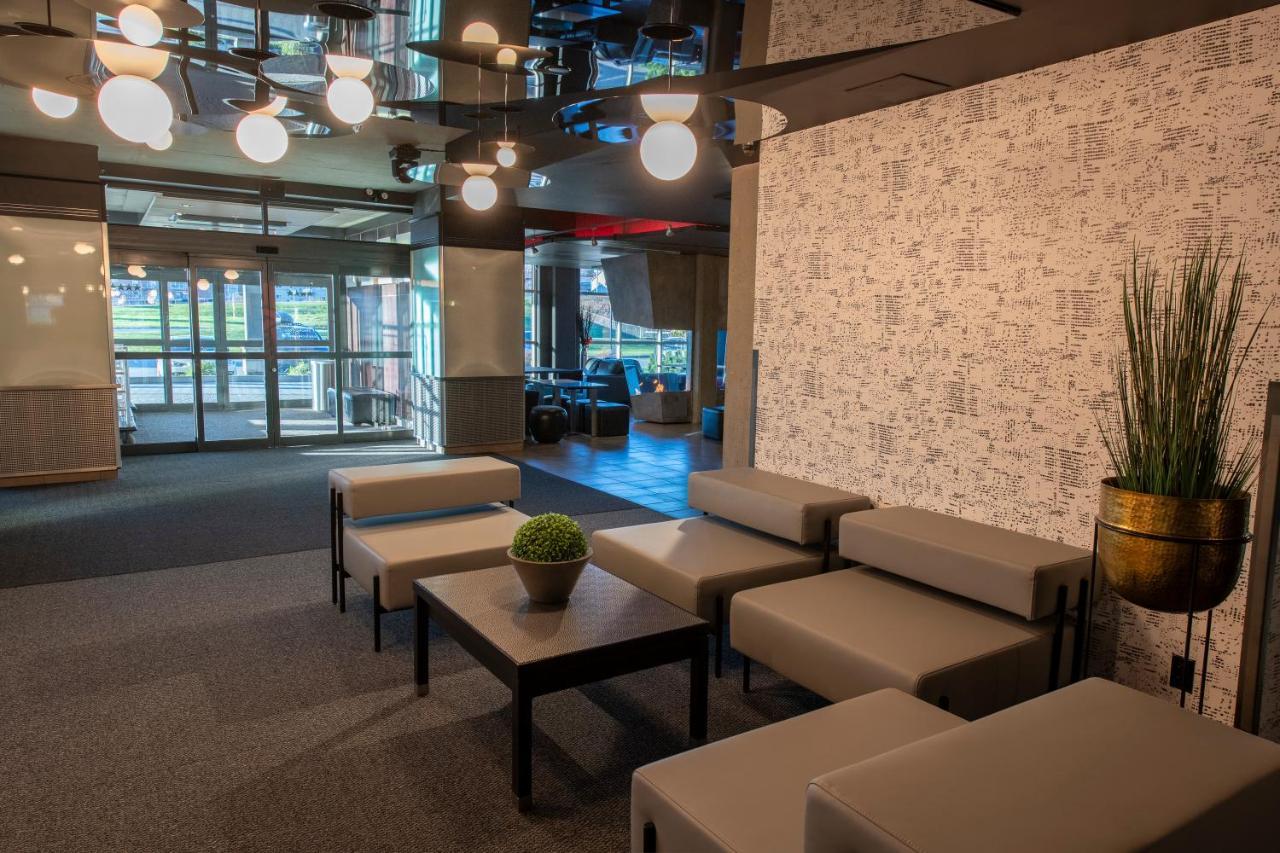 Grand Times Hotel - Aeroport De Quebec Екстер'єр фото