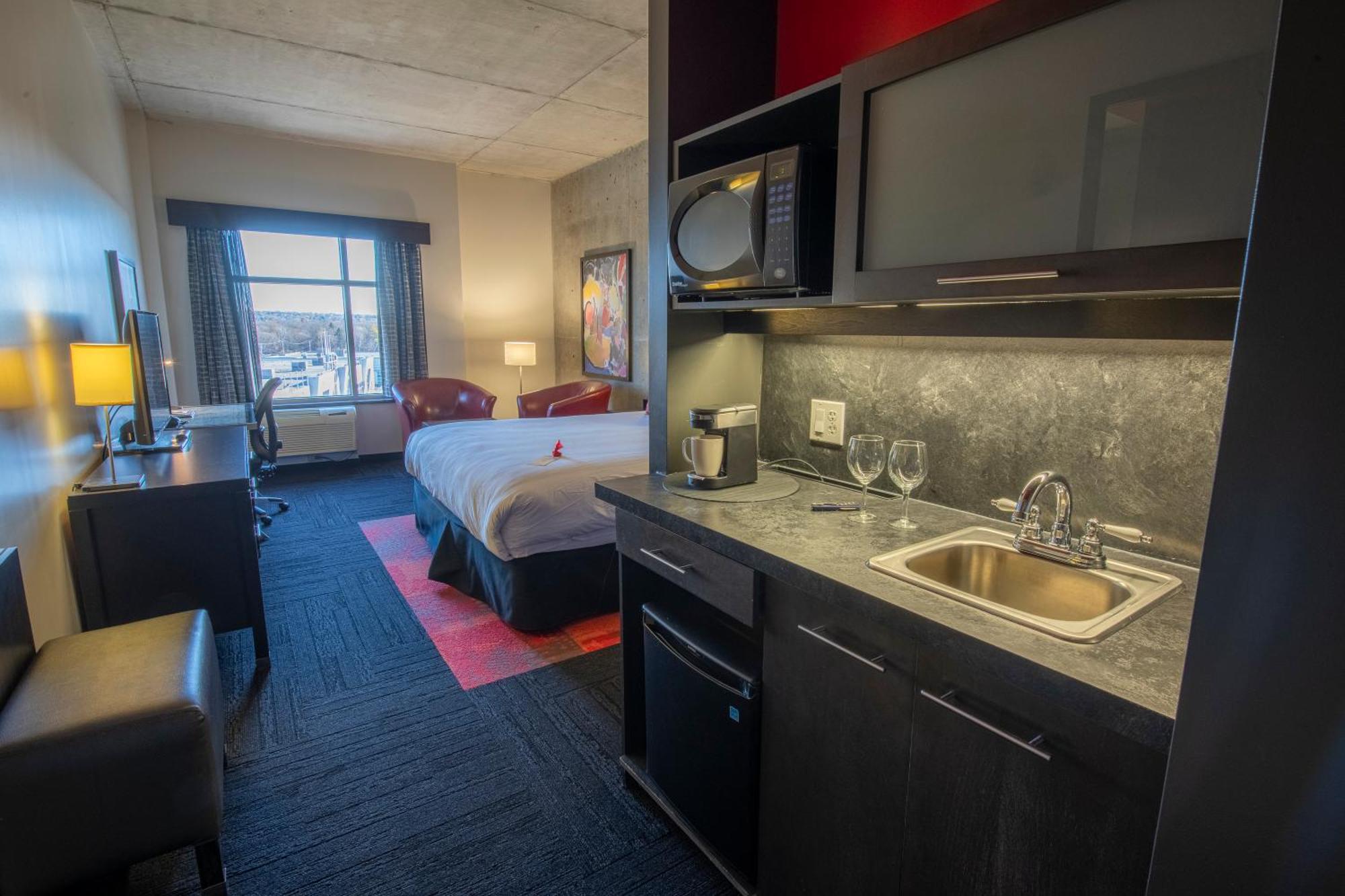 Grand Times Hotel - Aeroport De Quebec Екстер'єр фото
