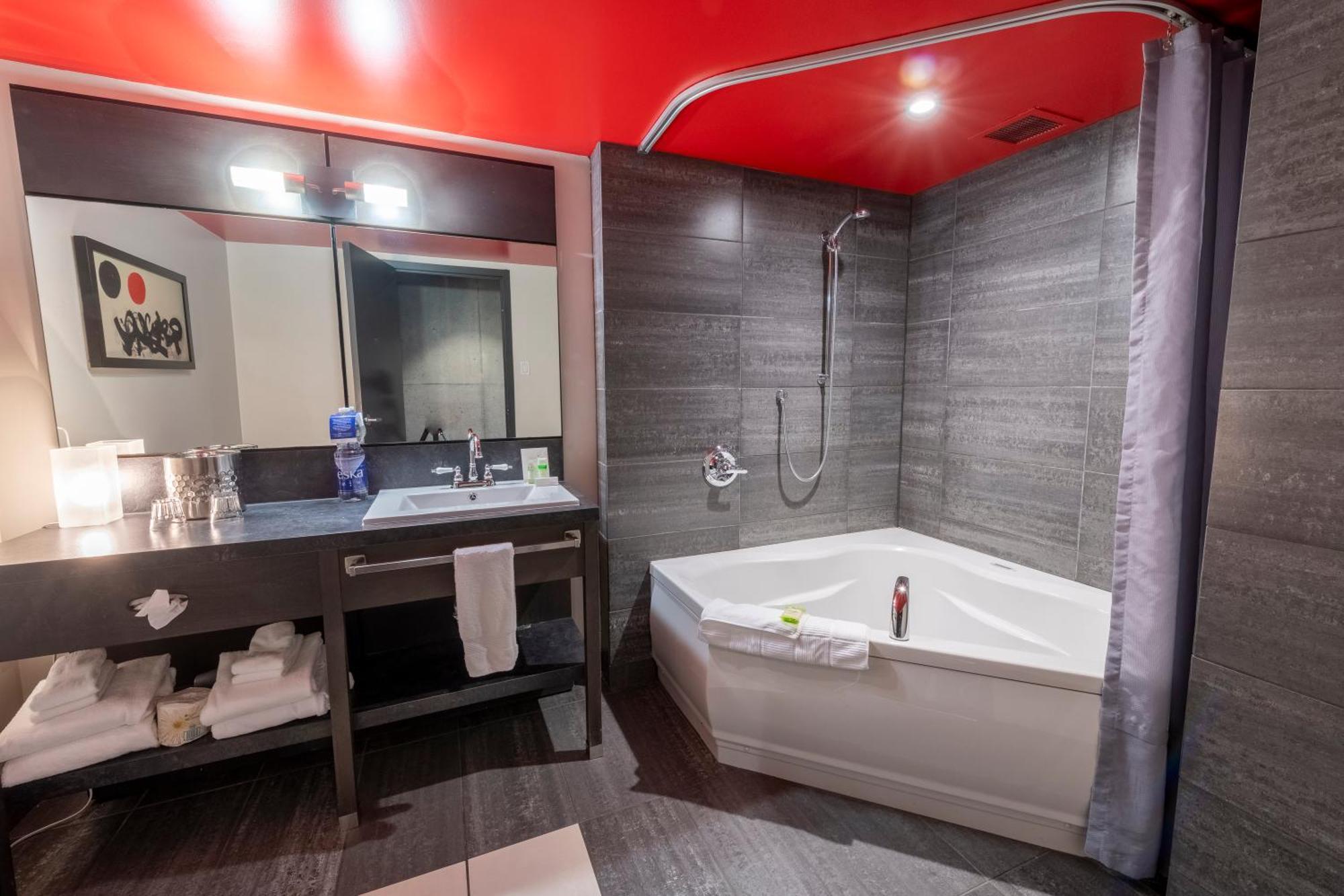 Grand Times Hotel - Aeroport De Quebec Екстер'єр фото