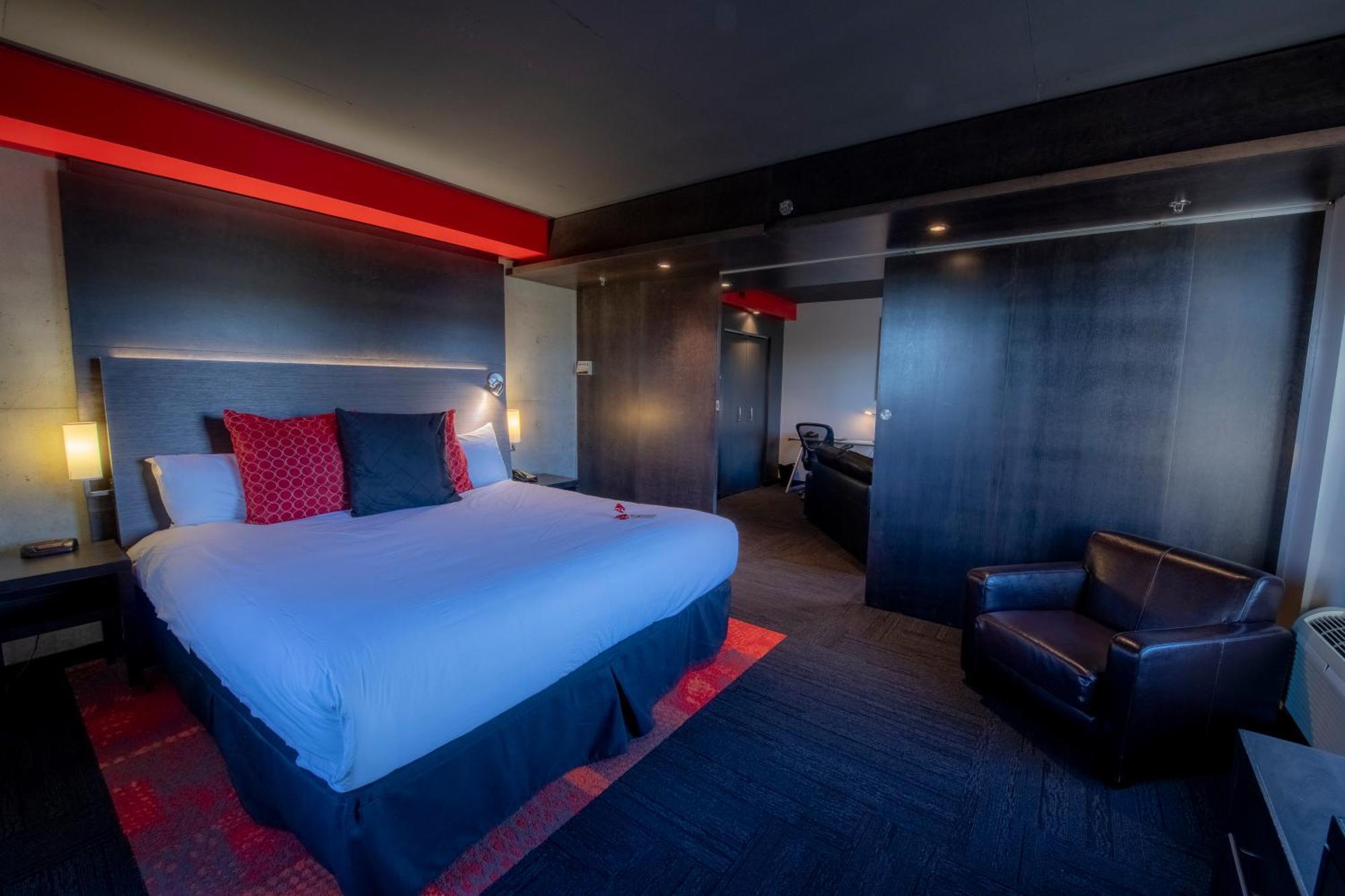 Grand Times Hotel - Aeroport De Quebec Екстер'єр фото