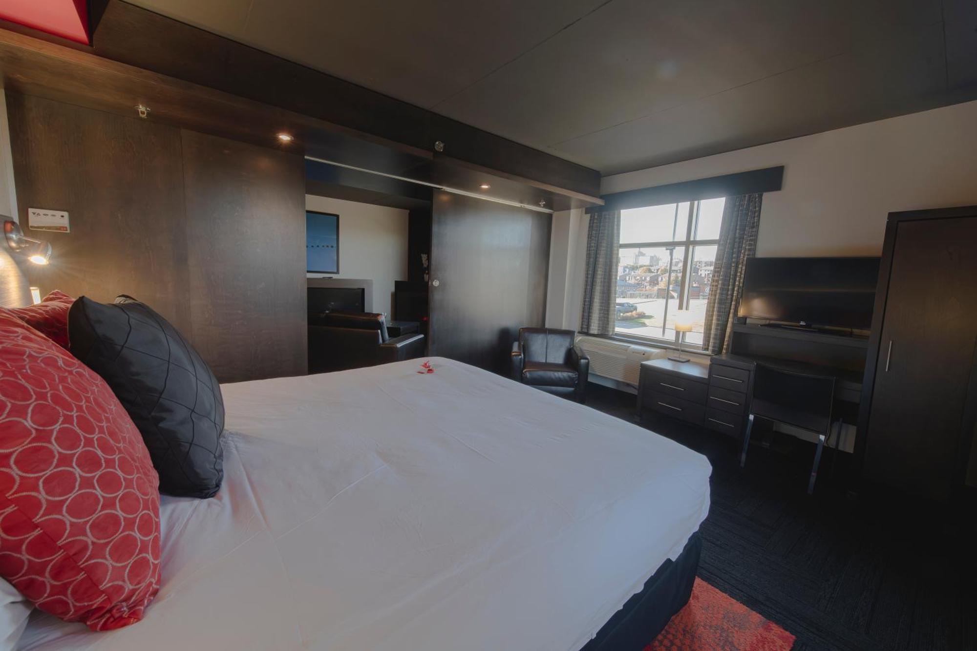 Grand Times Hotel - Aeroport De Quebec Екстер'єр фото
