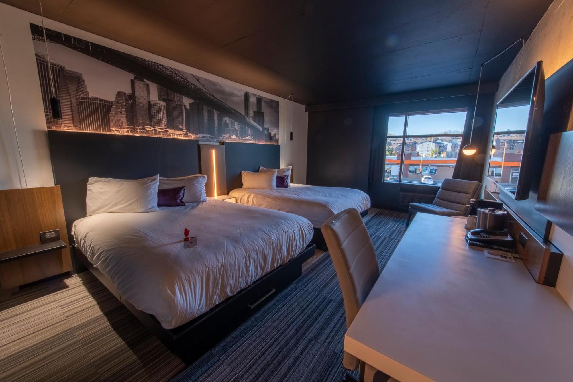 Grand Times Hotel - Aeroport De Quebec Екстер'єр фото